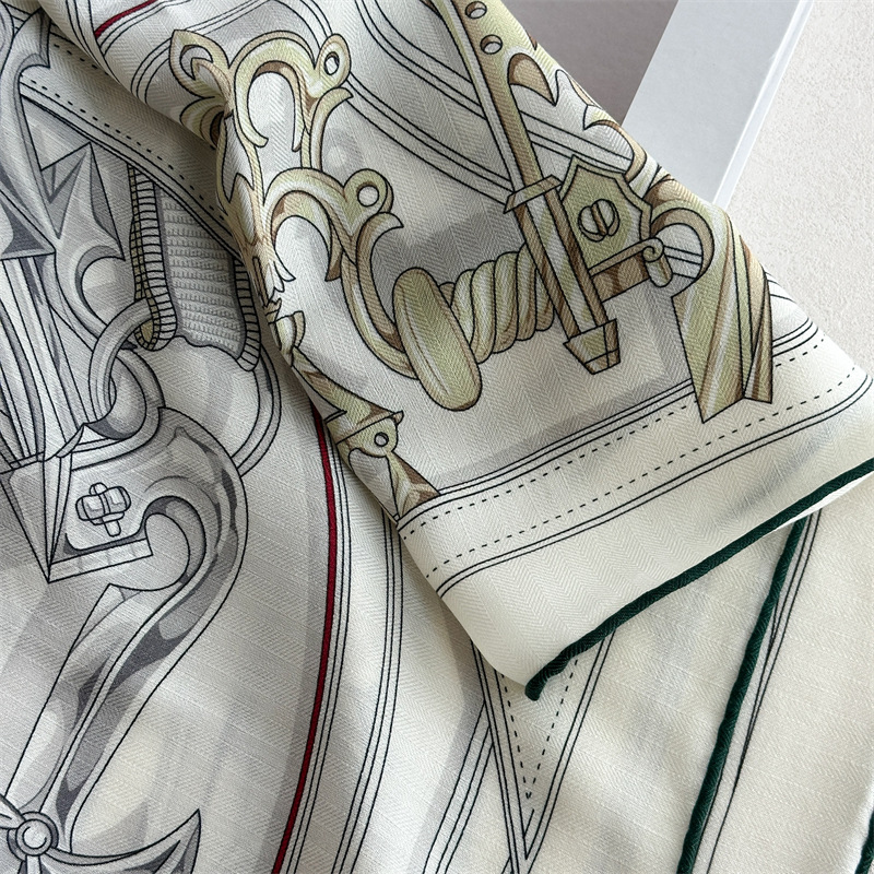 40% Silk 60% Wool Scarf 135x13 - Sewing Hemming recension och pris