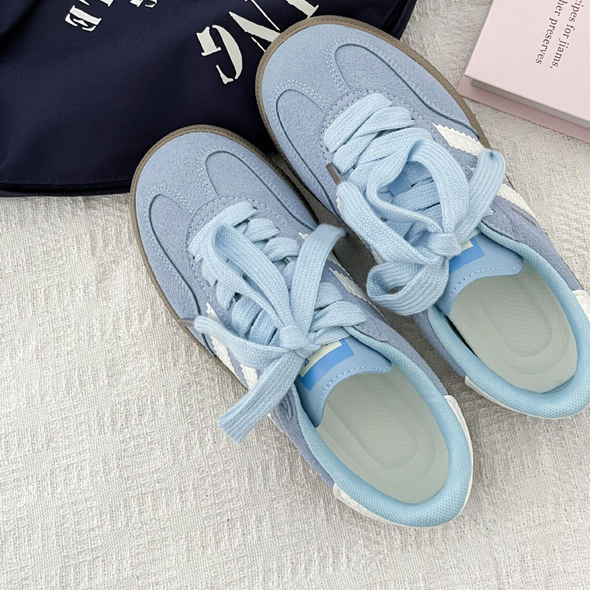 Vintage-style sneakers for wom - Sewing Net recension och pris