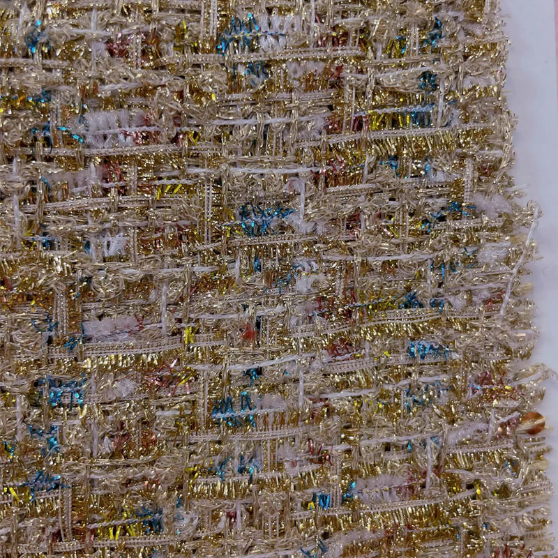 Gold Wire and Sequin Yarn-Dyed - Sewing Tweed recension och pris