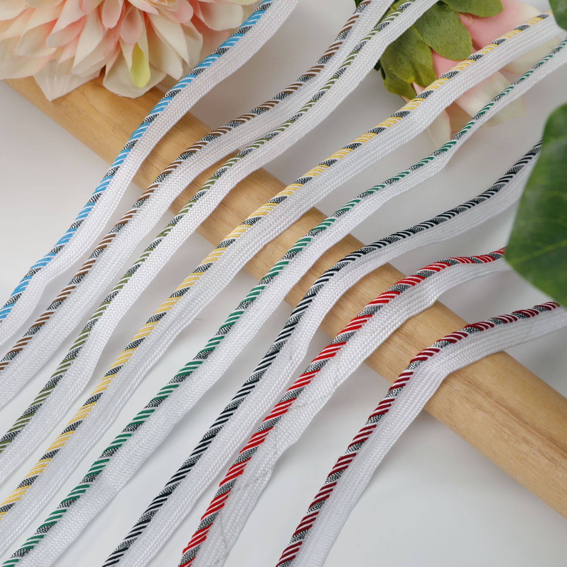 5m/16.4ft each pack White Base - Textile And Sewing Supply recension och pris