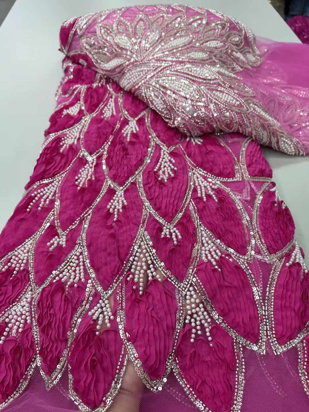 Beaded 3D Lace Fabric Red Lace - Sewing Net recension och pris