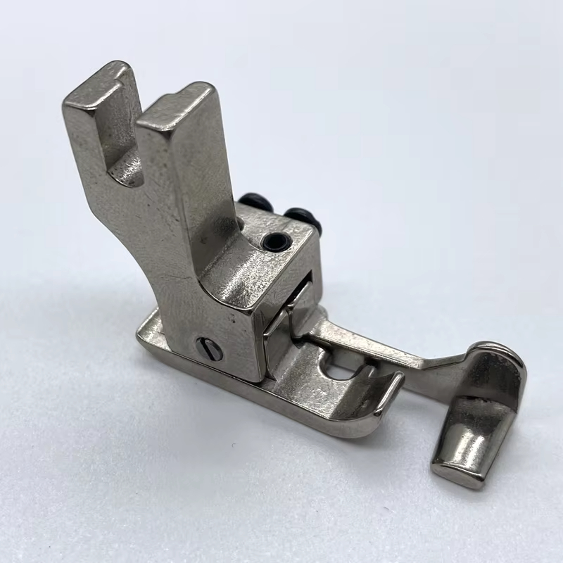 810 Straw Hat Presser Foot, Ed - Sewing Tt recension och pris